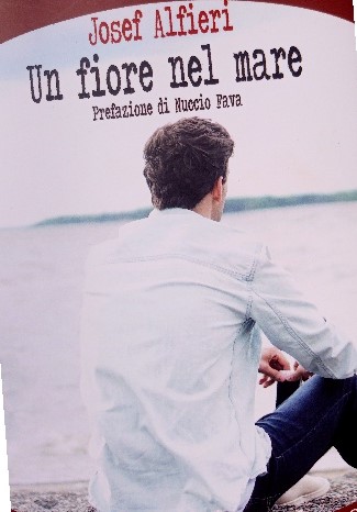 Copertina del libro "Un fiore nel mare" di Josef Alfieri